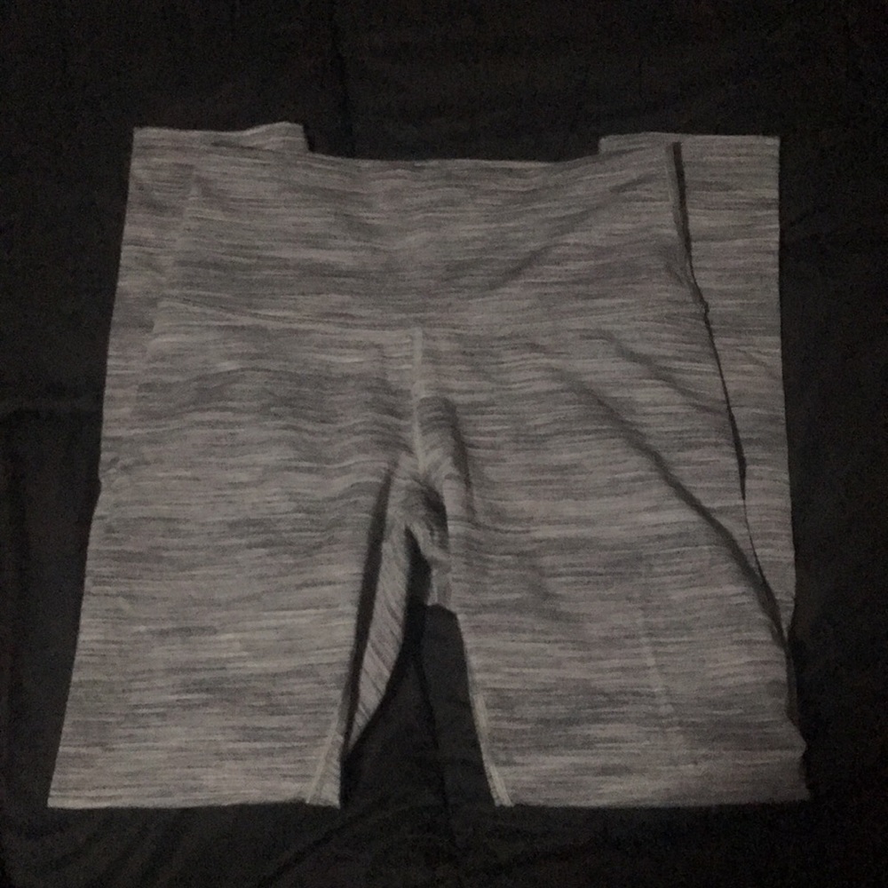 Wunderunder lululemon leggings